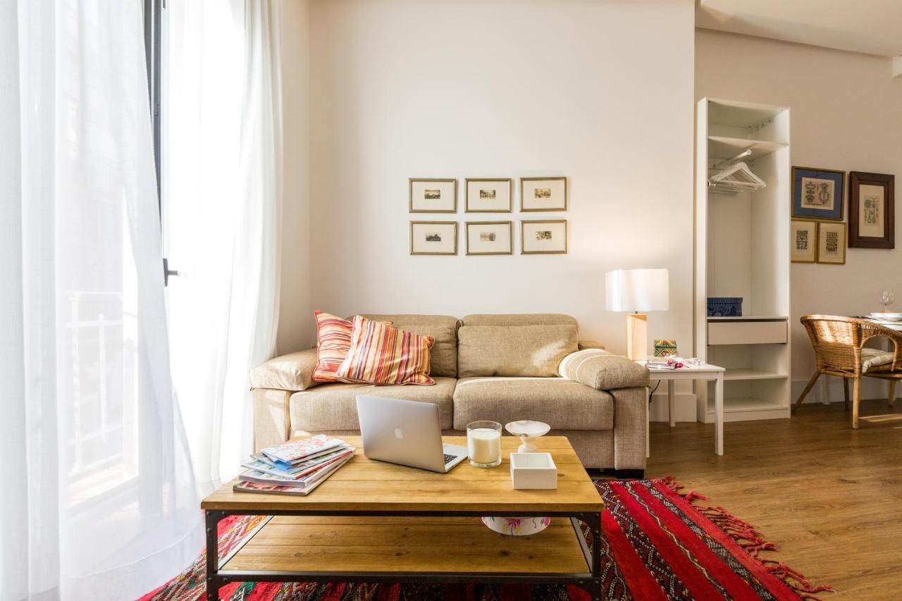 Sevilla Home Center Suites Εξωτερικό φωτογραφία