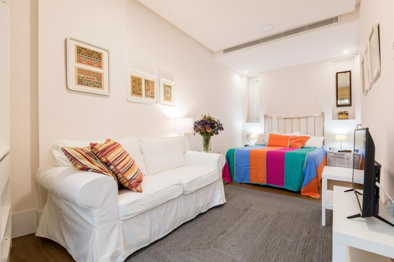 Sevilla Home Center Suites Εξωτερικό φωτογραφία